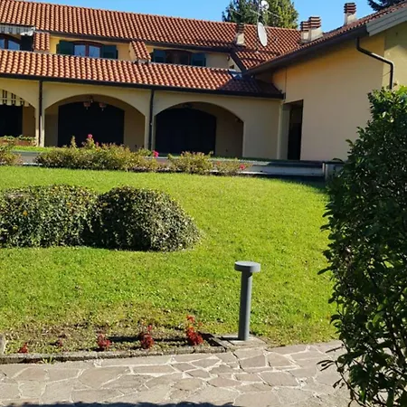 Con Giardino Vicino E Milano Appartement Guanzate