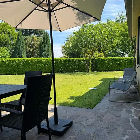Con Giardino Vicino E Milano Lejlighed Guanzate