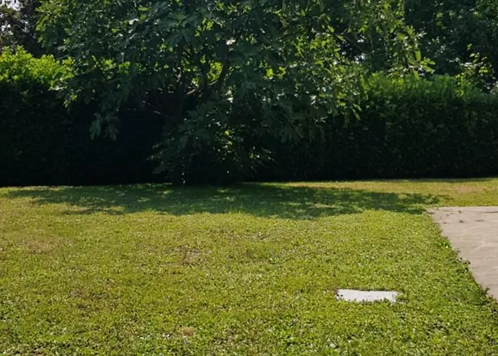 Con Giardino Vicino E Milano * Guanzate